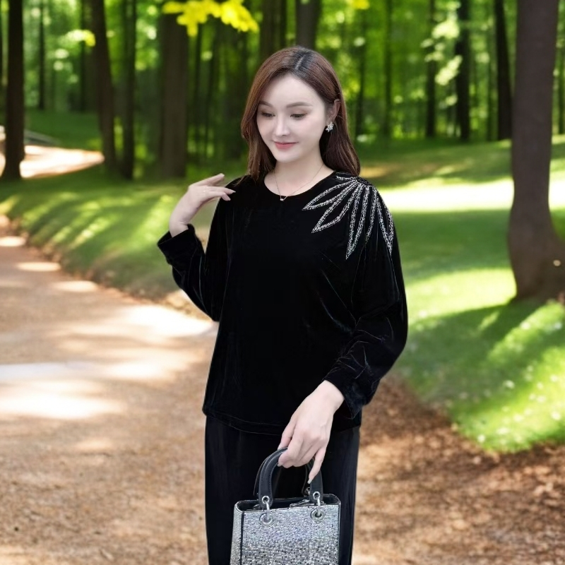 887162金水貂绒重工蝙蝠衫