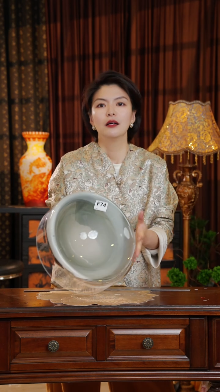 琉璃琉璃F74.。。。。。