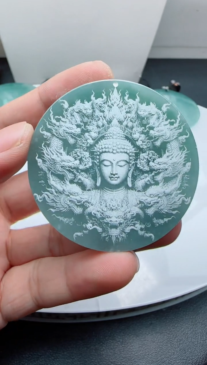 【闪购商品】翡翠颈饰未镶嵌多样性随机一件发货