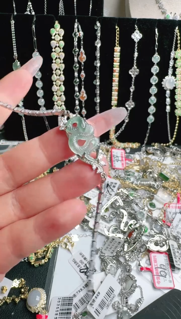 银S925镶嵌戒指翡翠.