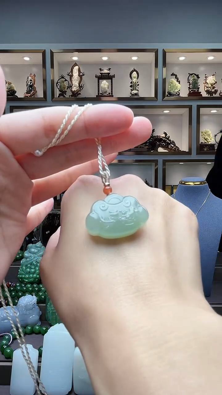 【闪购商品】和田玉颈饰未镶嵌1