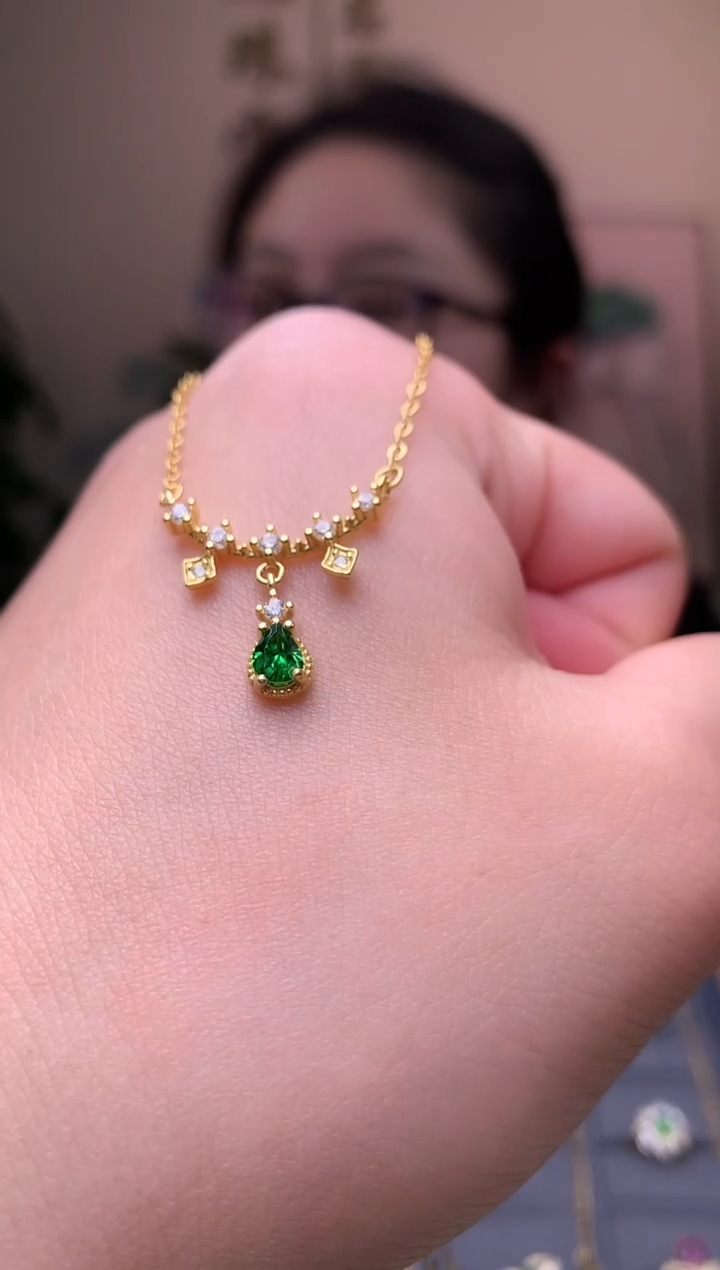 银S925镶嵌颈饰石榴石（沙弗莱）项链