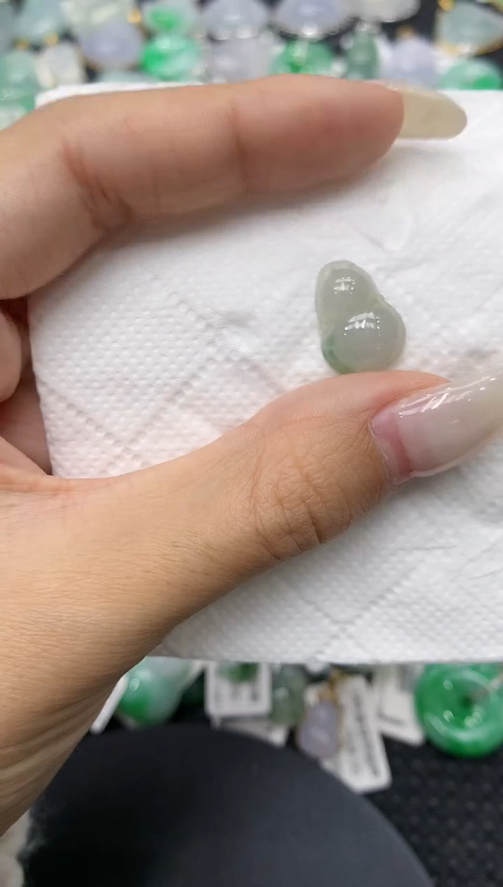 颈饰未镶嵌翡翠11111111111