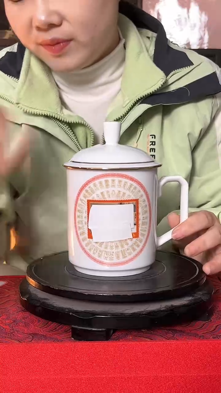陶景德镇陶瓷摆件M487