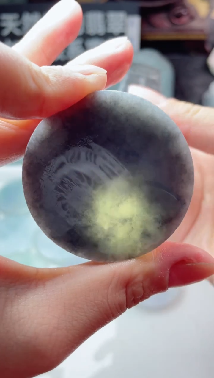 【闪购商品】翡翠颈饰未镶嵌1799......