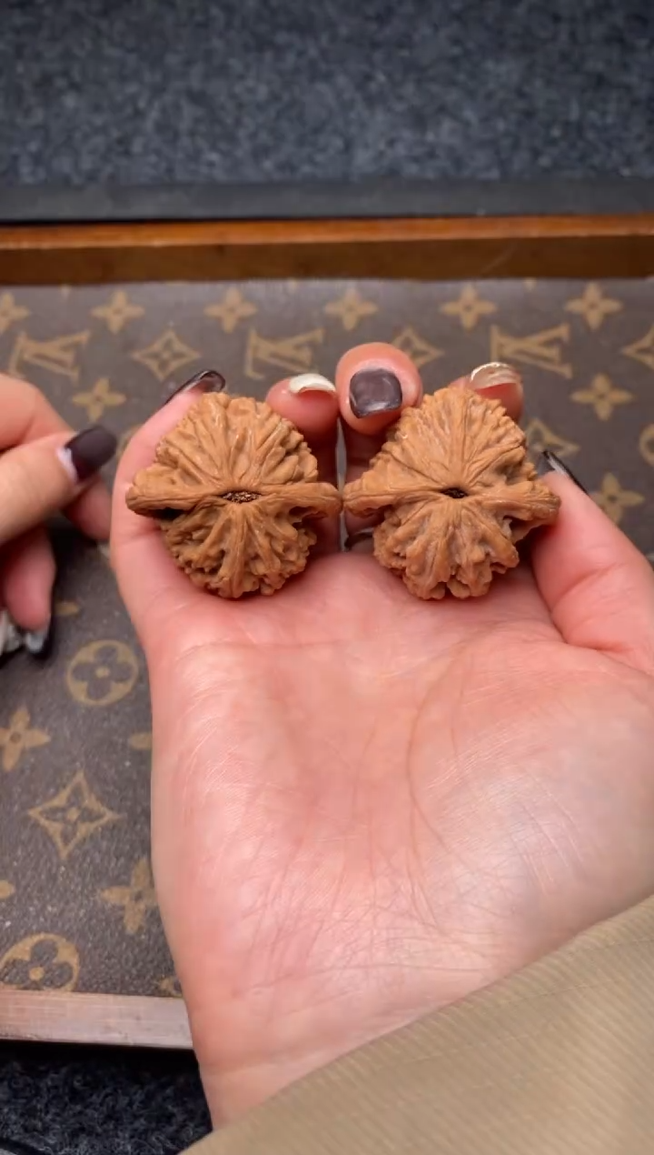 把件文玩核桃B50号39尺虎头