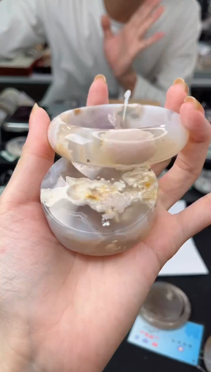 【闪购商品】石英质玉手镯未镶嵌57圈口（不退不换）1680891