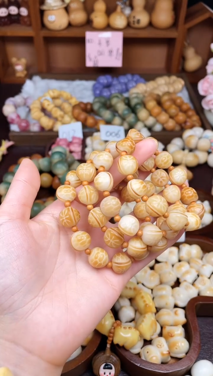 手串菩提根/象牙果D102-1611