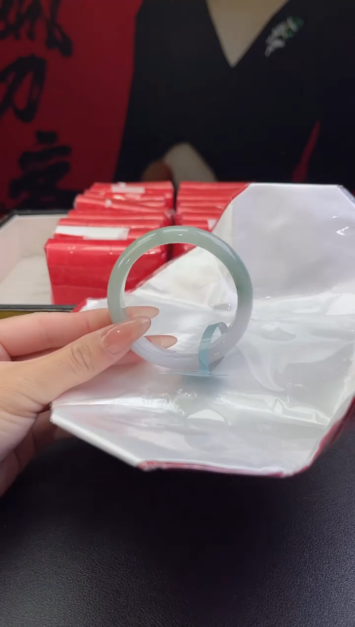 【闪购商品】翡翠手镯未镶嵌2翡翠手镯
