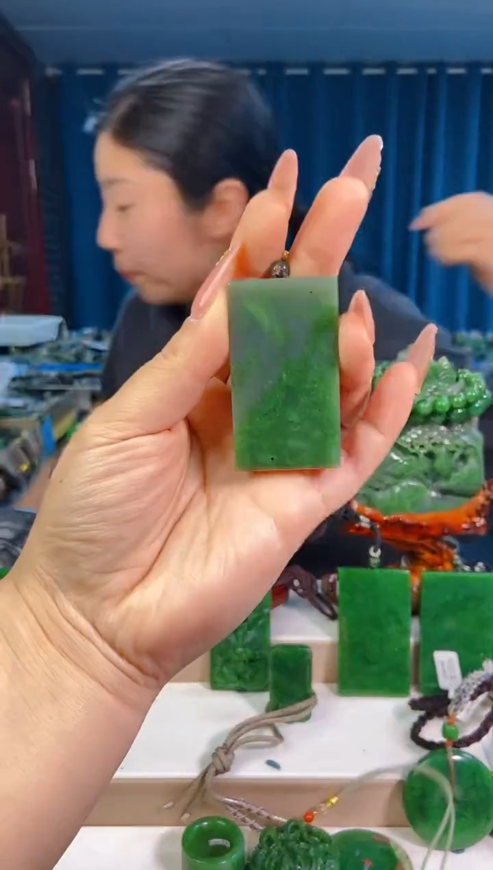 【闪购商品】和田玉挂件未镶嵌1