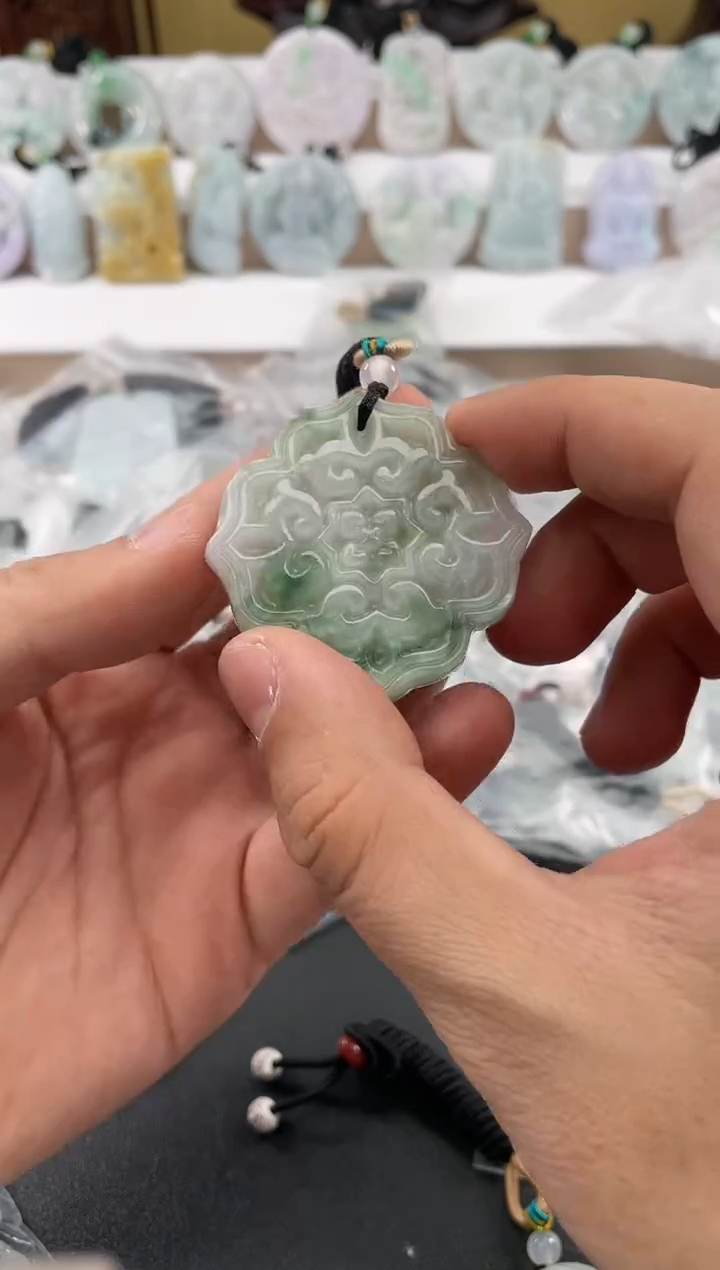 颈饰未镶嵌翡翠25/12/8/.87