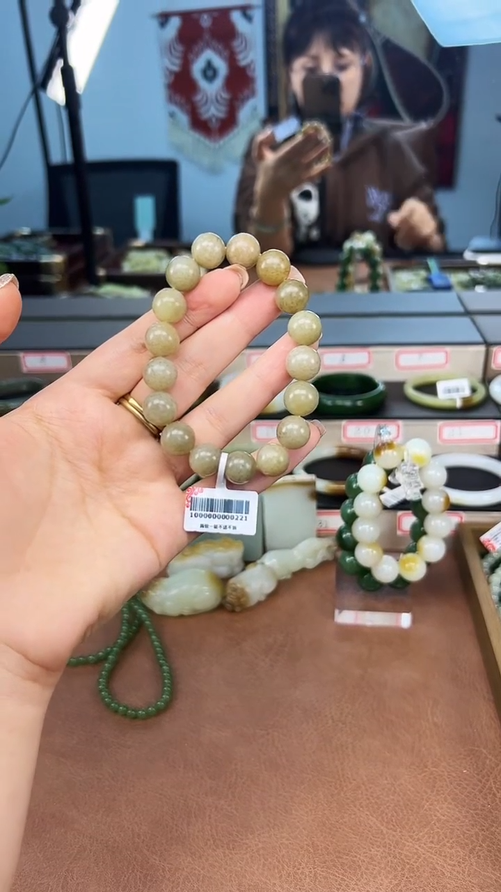 未镶嵌手串和田玉手串