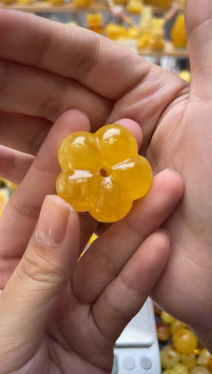 琥珀未镶嵌珠宝奇石101琥珀蜜蜡微瑕