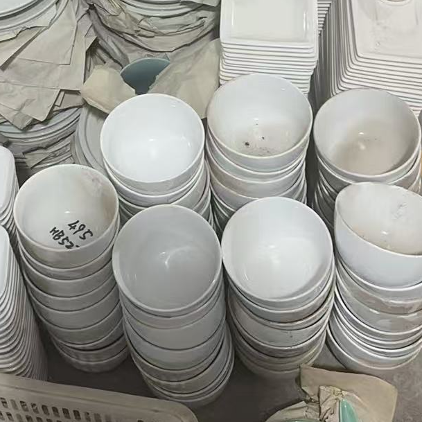 1555-1016陶瓷餐具摆件临时链接 少量孤品介意勿拍有问题联系客服