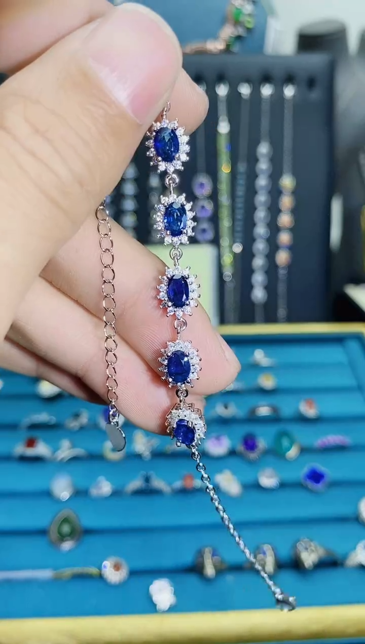 【闪购商品】蓝宝石手链银S925镶嵌1121