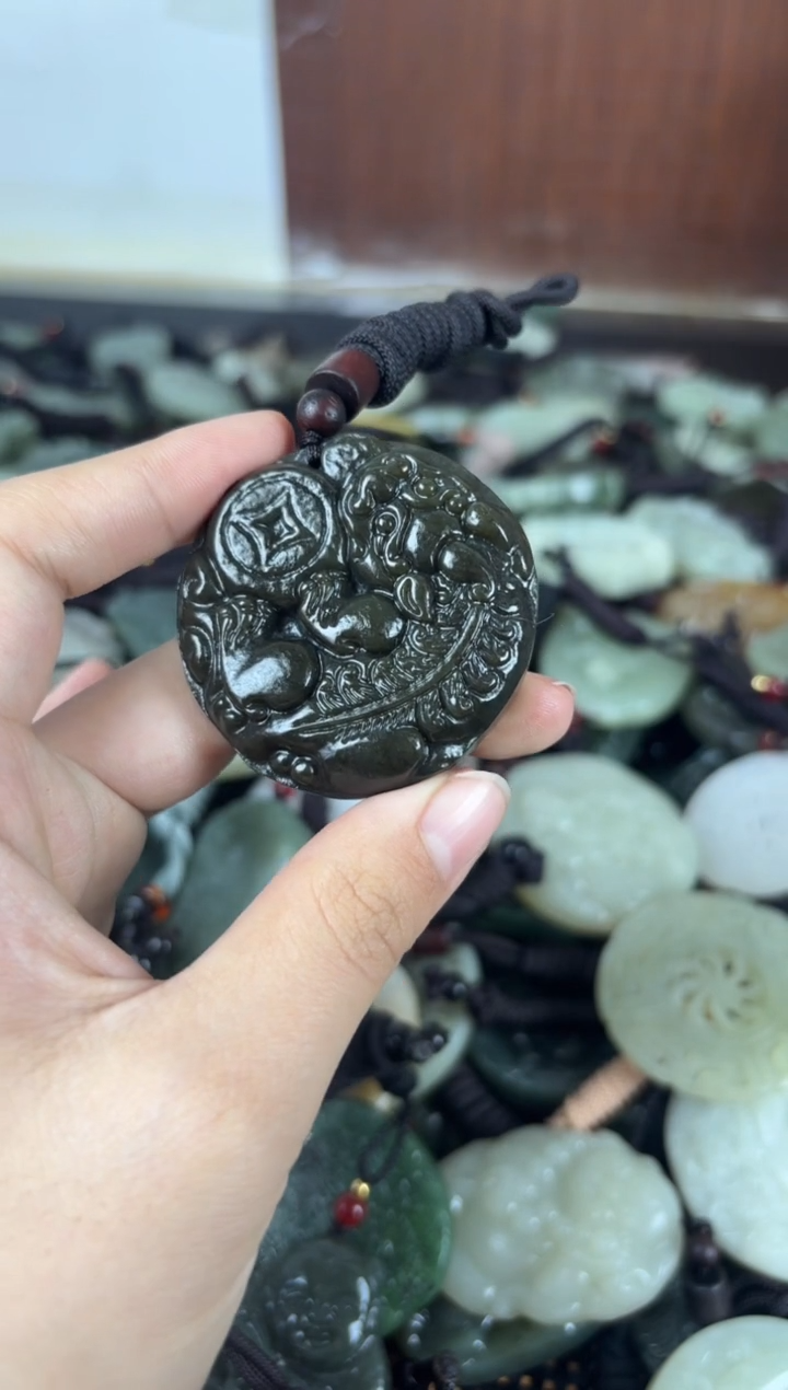 【闪购商品】和田玉颈饰未镶嵌1