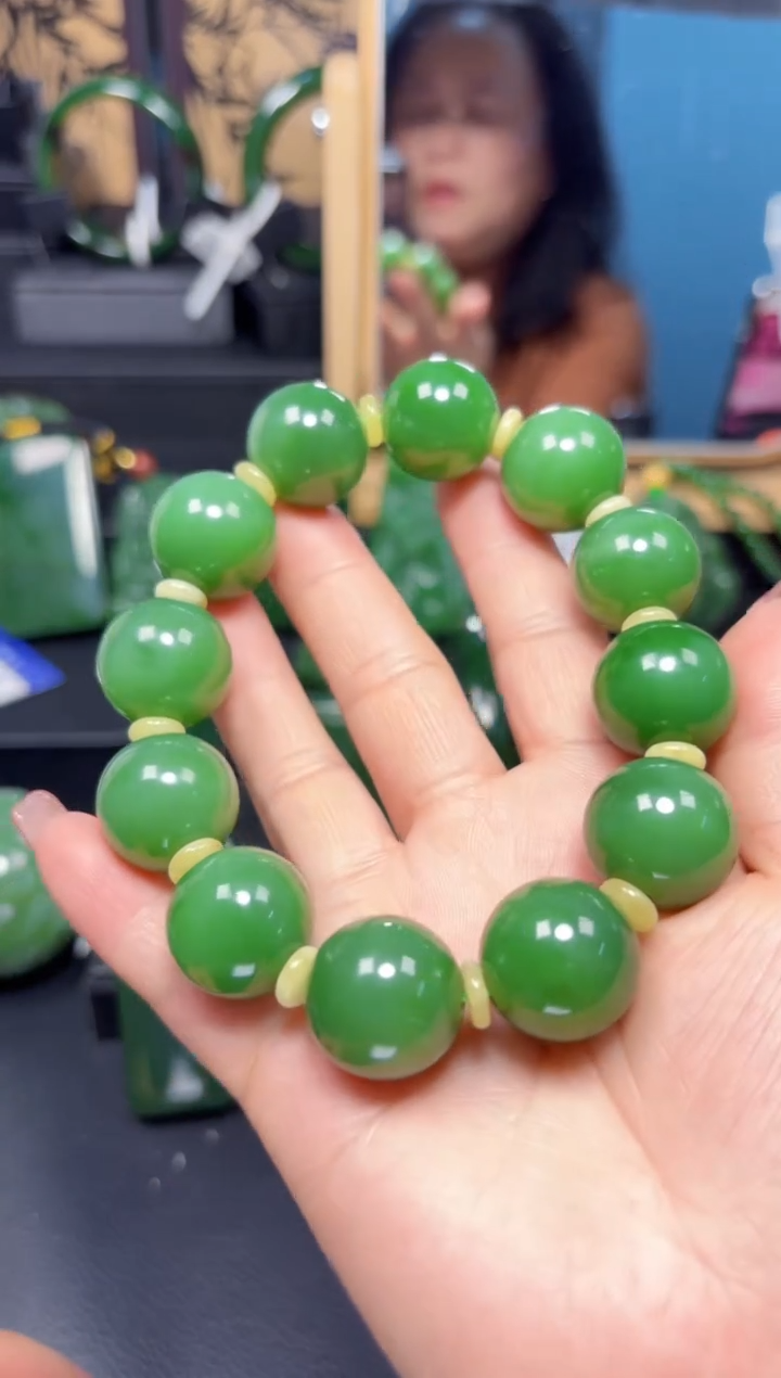【闪购商品】和田玉（碧玉）手串未镶嵌1