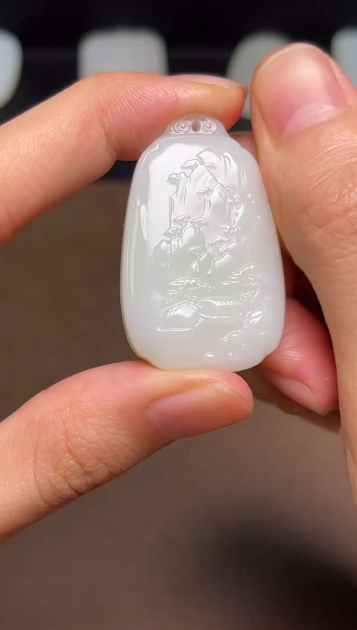 和田玉未镶嵌颈饰12