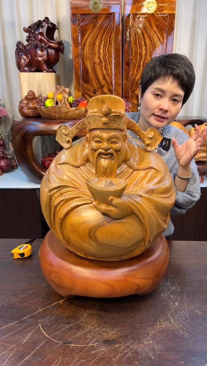 【闪购商品】香樟木创意财神摆件
