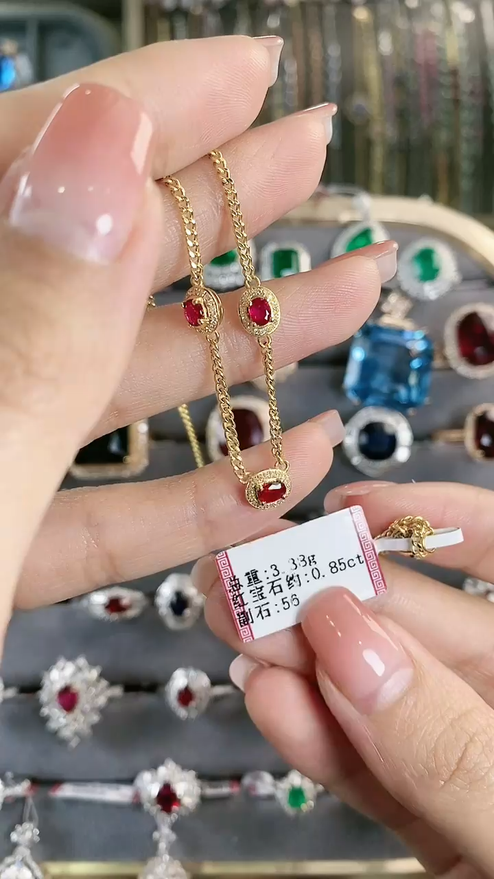 【闪购商品】红宝石项链18K金镶嵌18K金镶嵌红宝石项链