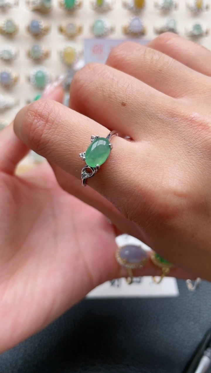 【闪购商品】翡翠戒指银S925镶嵌1111