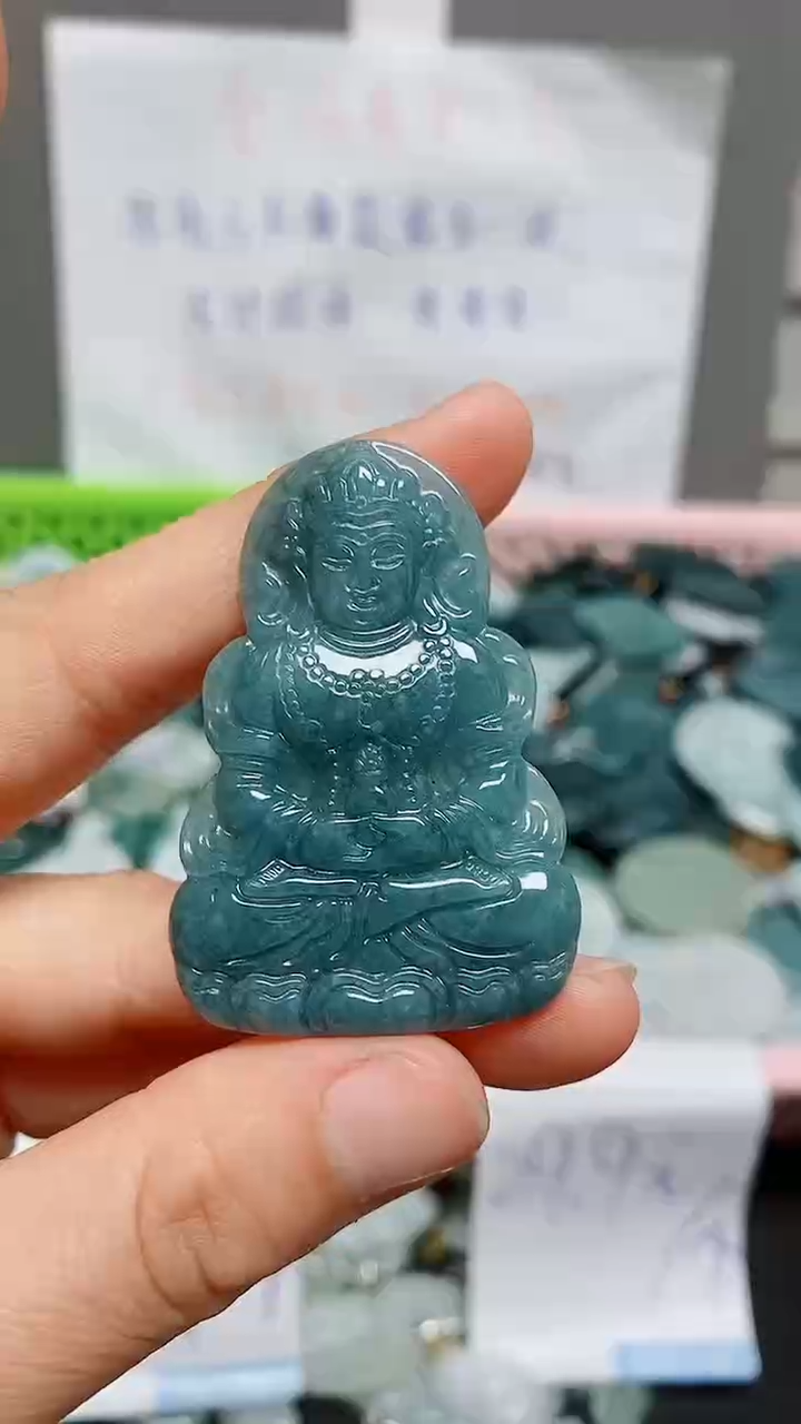 【闪购商品】翡翠颈饰未镶嵌天然翡翠A货