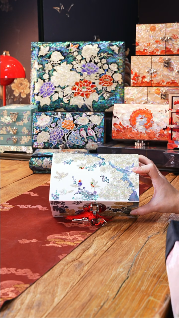 【闪购商品】瓷片豆包儿推荐饰品摆件