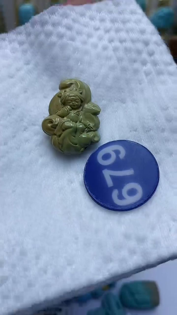 【闪购商品】绿松石雕刻件未镶嵌679