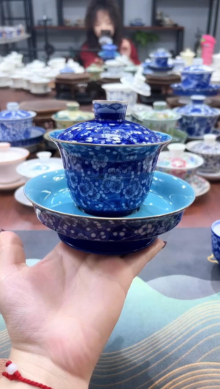 【闪购商品】冰梅釉下彩大底拖单盖碗