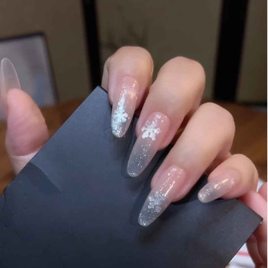 【雪绒花】2025裸色法式猫眼纯手工穿戴甲猫眼穿戴甲原创款美甲