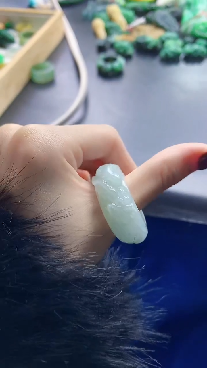颈饰未镶嵌翡翠天然缅甸a货翡翠