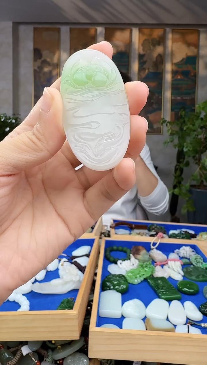 未镶嵌和田玉挂件拍一发一