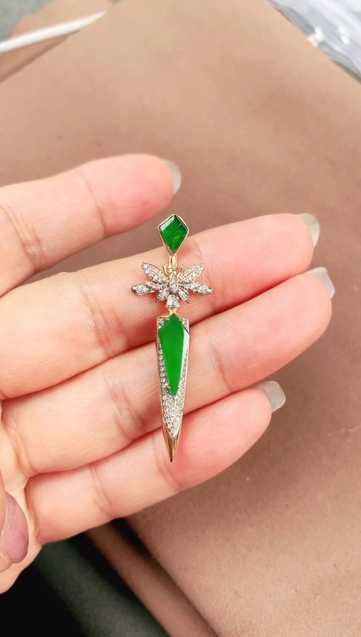 翡翠18K金镶嵌吊坠(不含链)吊坠