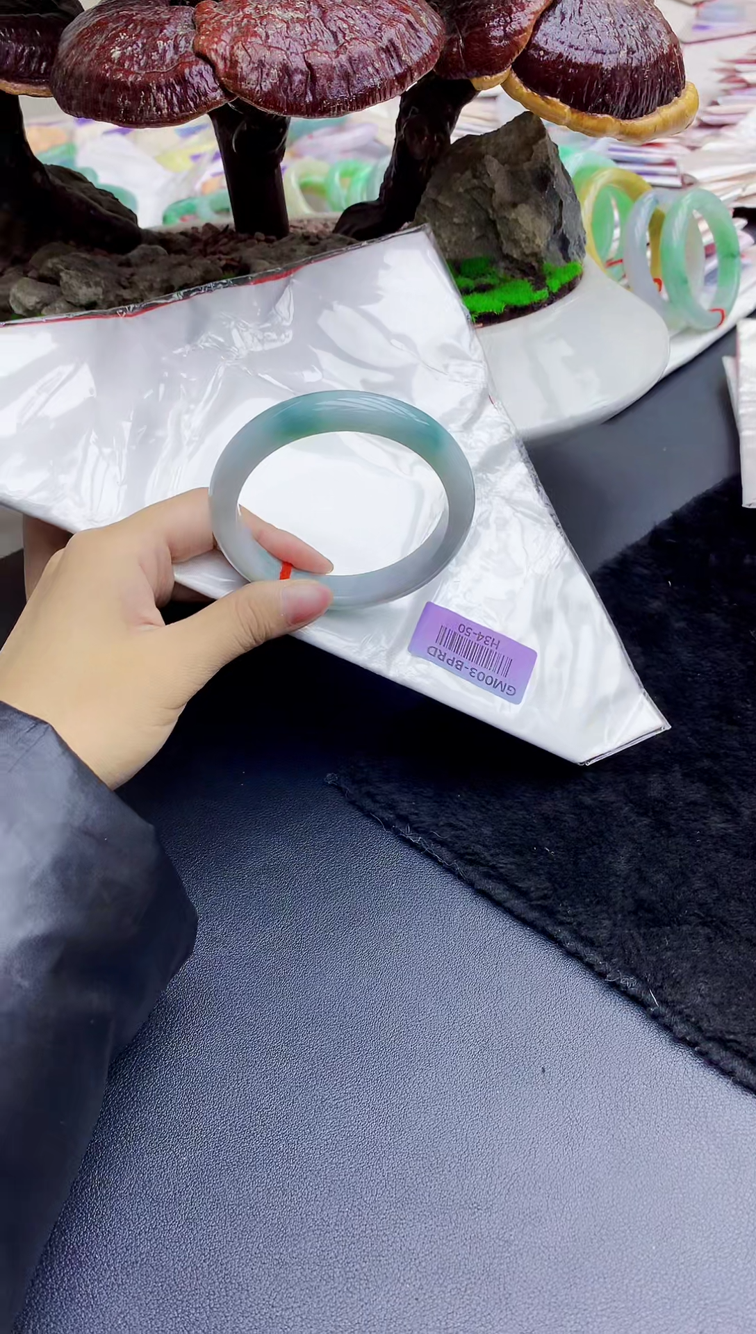 【闪购商品】翡翠手镯未镶嵌     H34-50