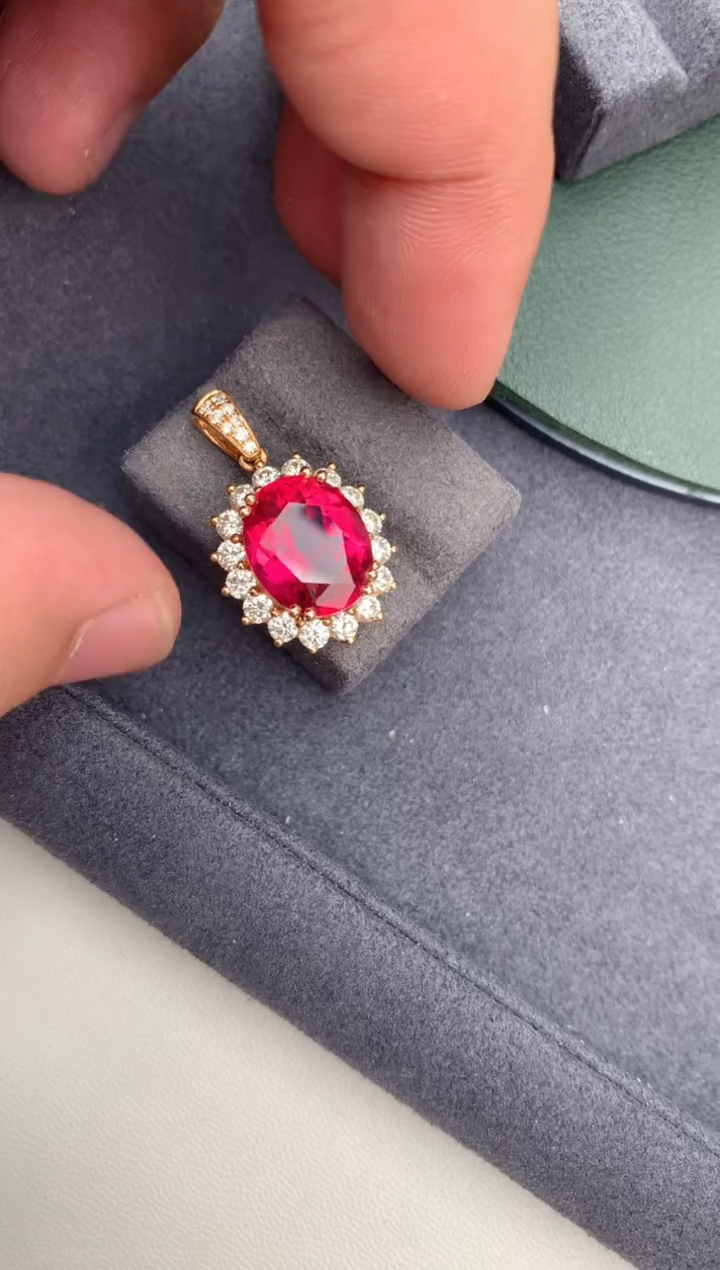 【闪购商品】碧玺吊坠(不含链)18K金镶嵌6.3ct卢比莱吊坠