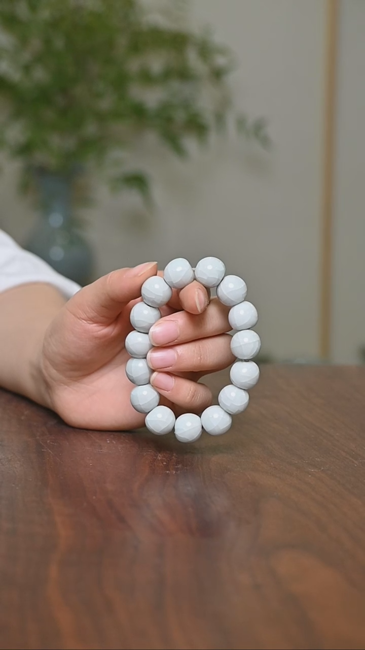 其他微瑕月白釉手串15颗珠子送袋子