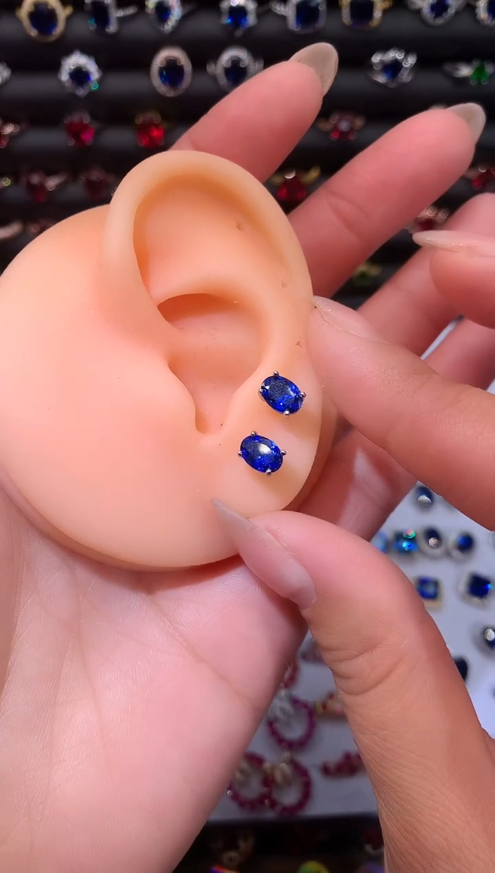【闪购商品】蓝宝石耳饰银S925镶嵌57