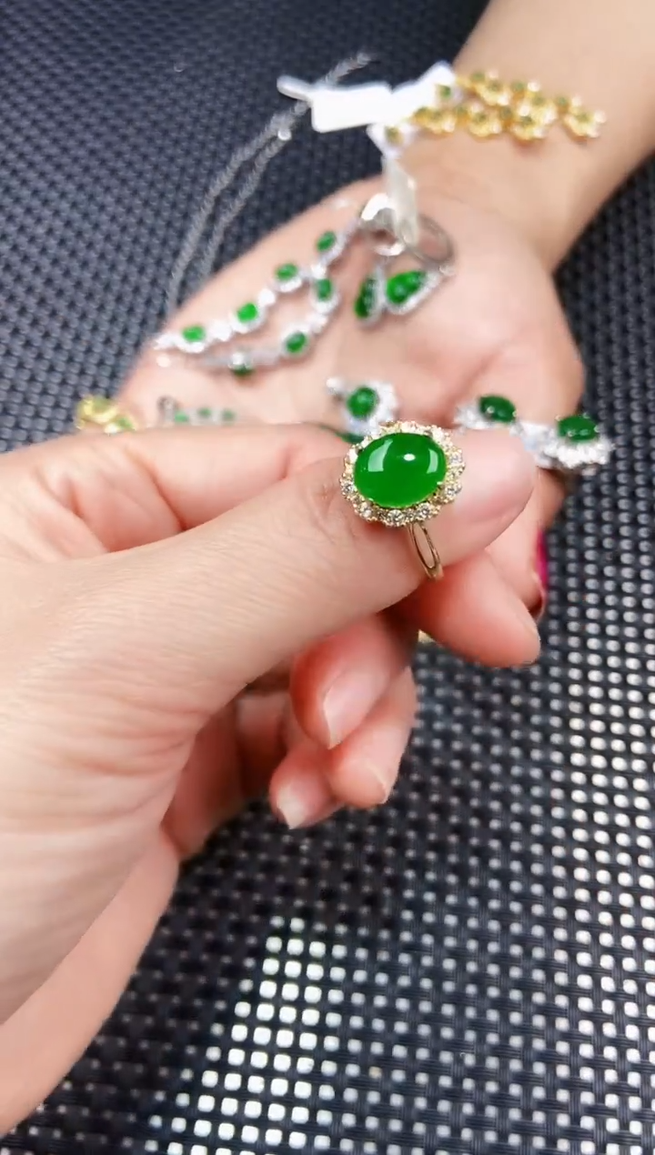 【闪购商品】翡翠戒指未镶嵌111111111