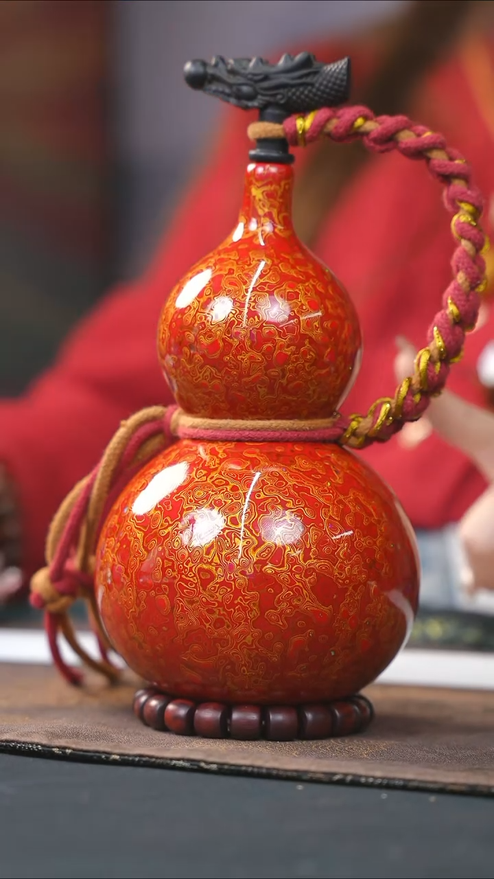 【闪购商品】WK281漆艺酒葫芦不包手串及旋转底座