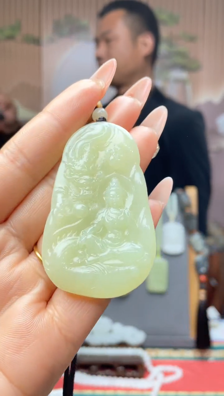 【闪购商品】和田玉颈饰未镶嵌一