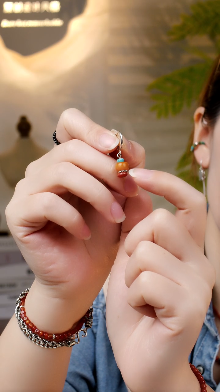 蜜蜡未镶嵌耳饰蜜蜡小塔一只