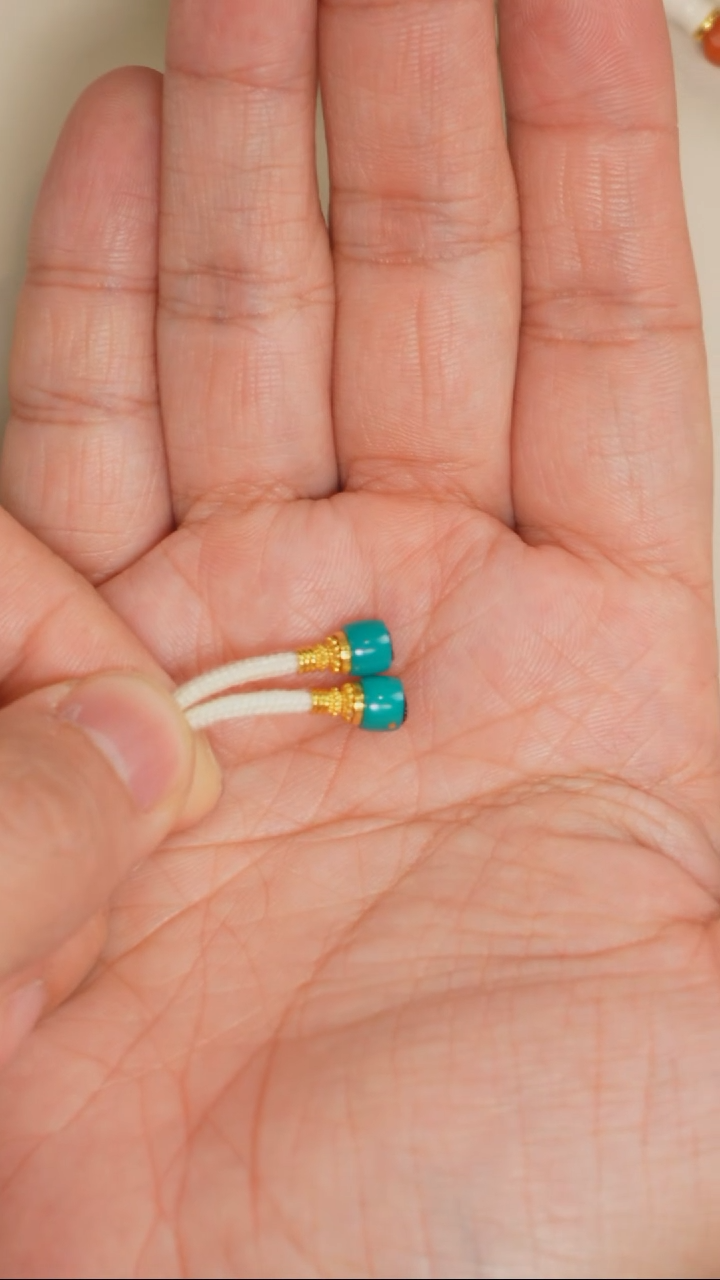 18K金镶嵌绿松石弟子珠D****至松石弟子珠