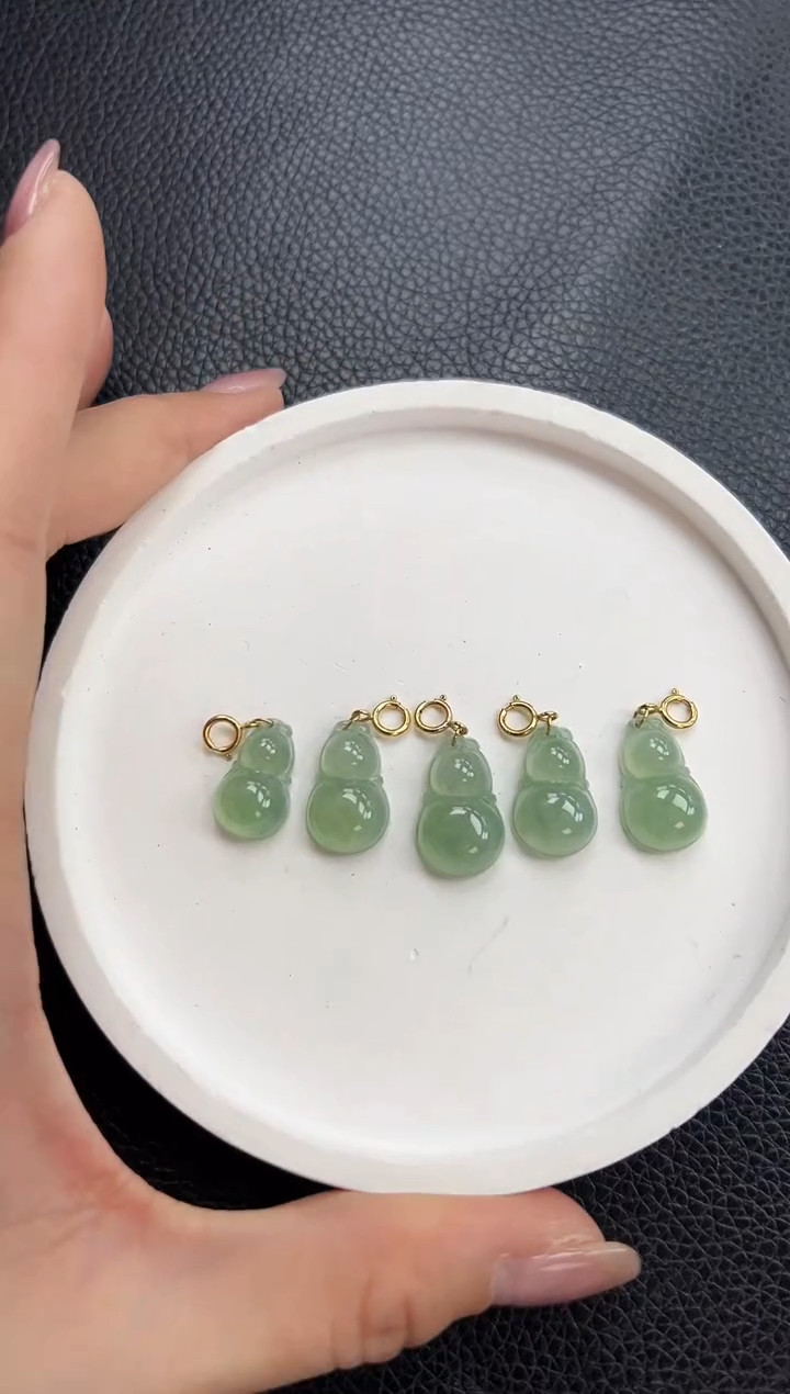 【闪购商品】翡翠颈饰18K金镶嵌YM1112-3葫芦多样性发一
