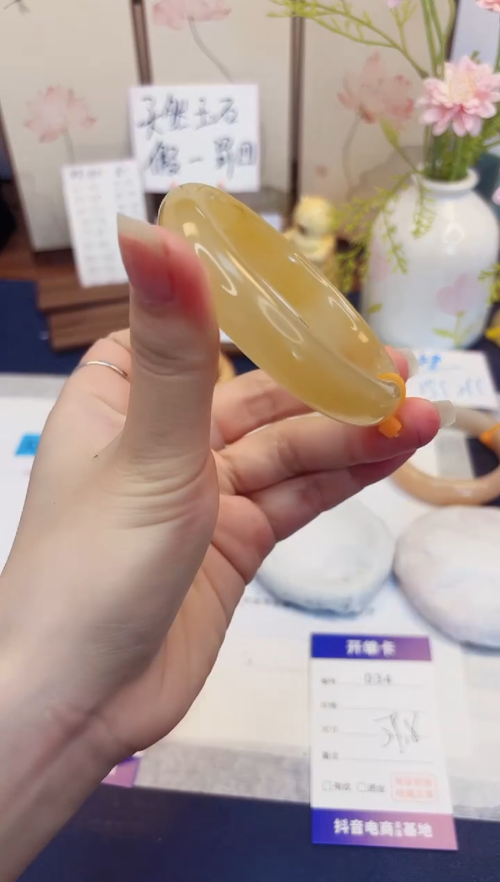 【闪购商品】石英质玉手镯未镶嵌34-财气镯-圈口59