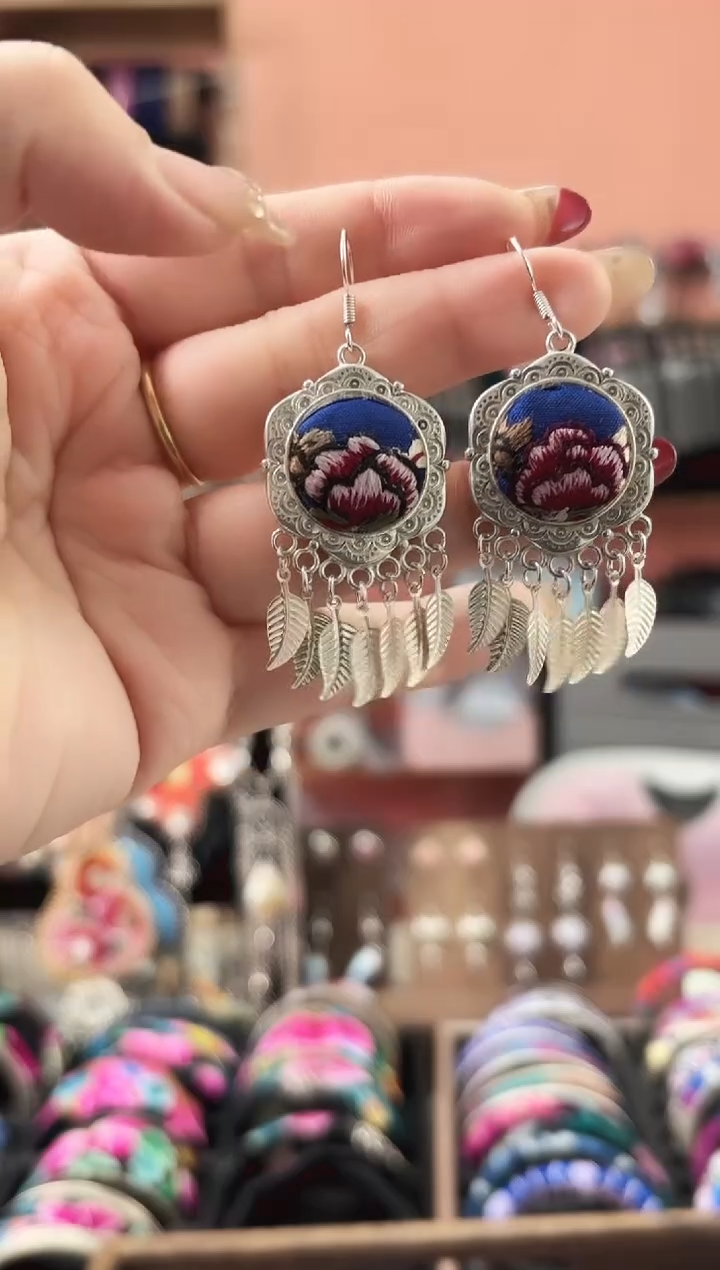 织绣艺枝独绣手工饰品2