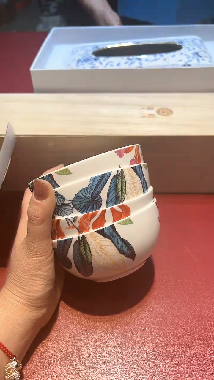 【闪购商品】瓷片锅碗瓢盆一件不剩