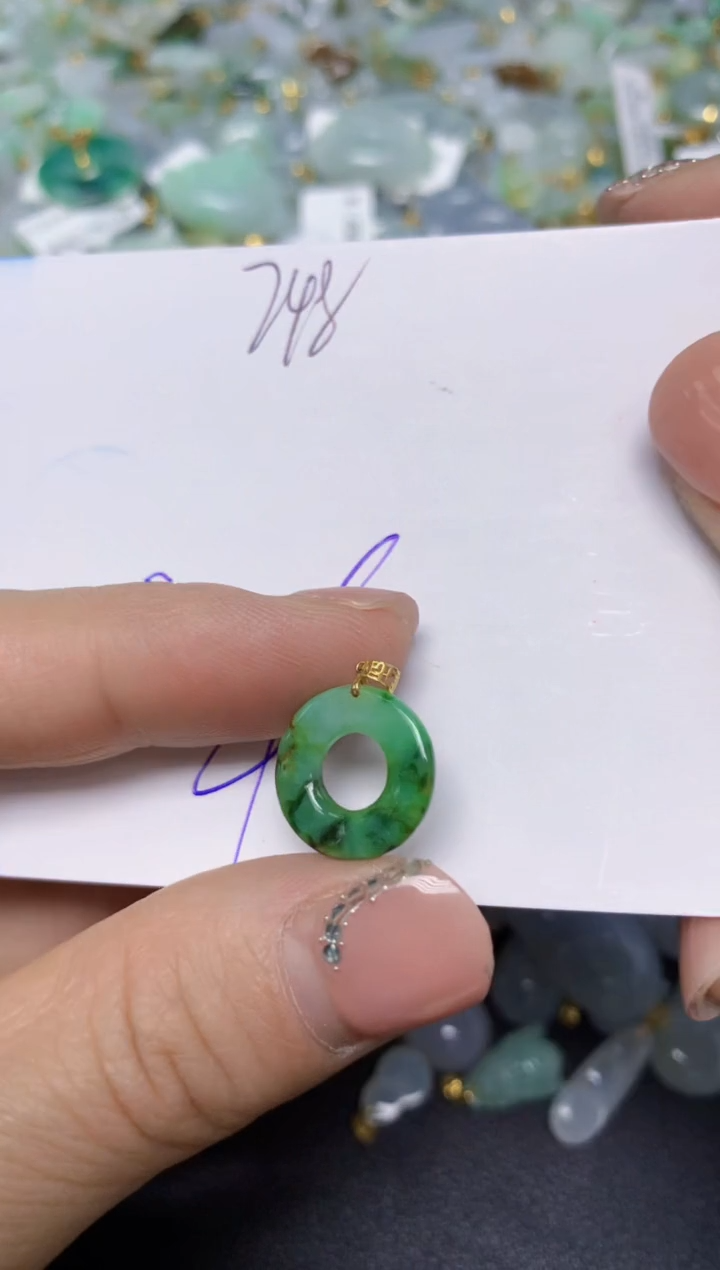 【闪购商品】翡翠挂件18K金镶嵌 天然翡翠A货