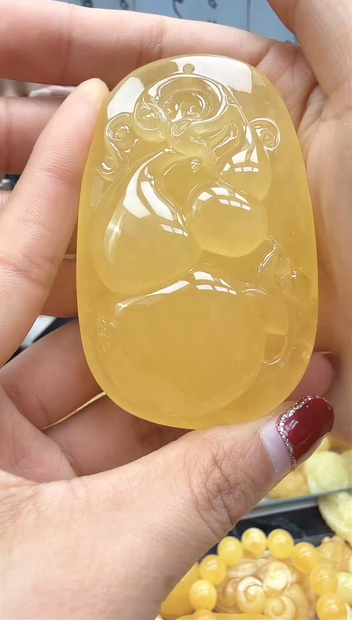 【闪购商品】琥珀裸石未镶嵌挂坠