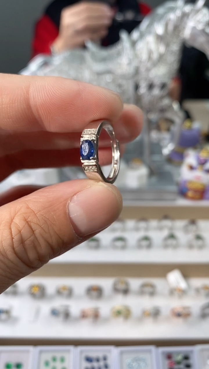 【闪购商品】蓝宝石戒指银S925镶嵌活口戒圈拍下备注身高体重