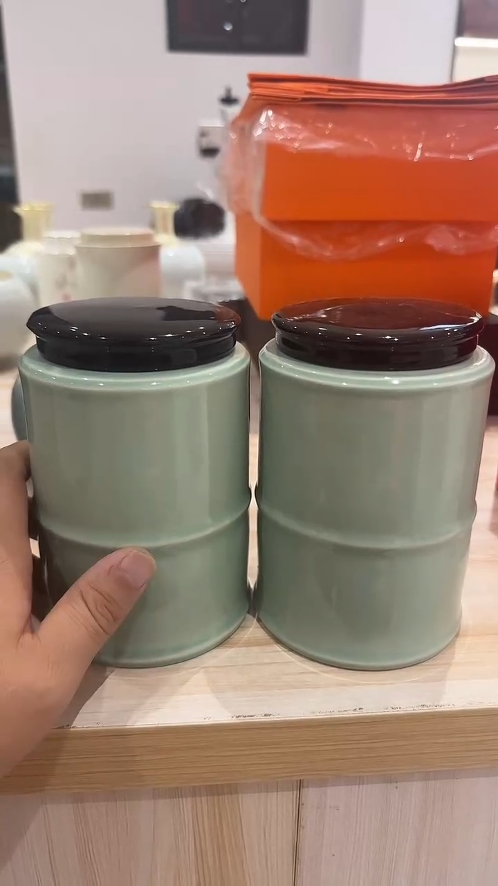 德化精品陶瓷罐2个